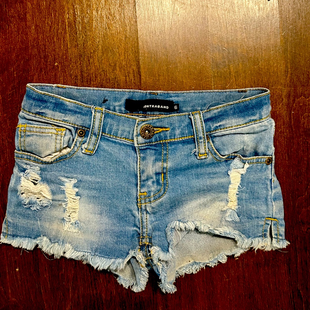 Contraband shorts size 6